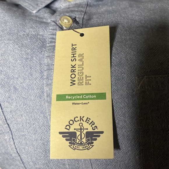 NWT Dockers Work Shirt Button Down Chambray Heathered Blue Long Sleeve - Picture 4 of 10